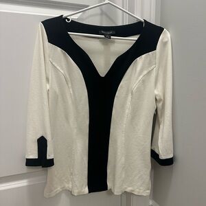 White House black market V-neck long sleeve top